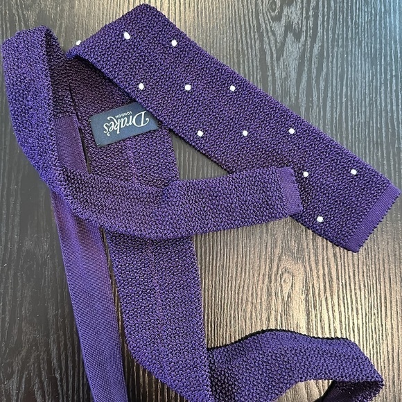 Drake's of London, silk knitted tie Purple White Polka Dots - Picture 5 of 7
